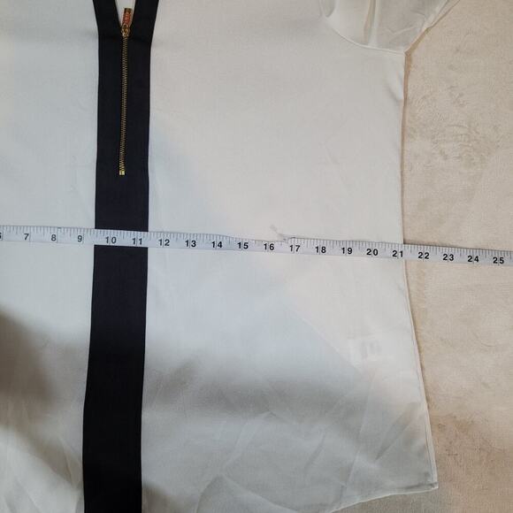 Calvin Klein White Blouse with Center Black Stripe - Size Large - Picture 7 of 8